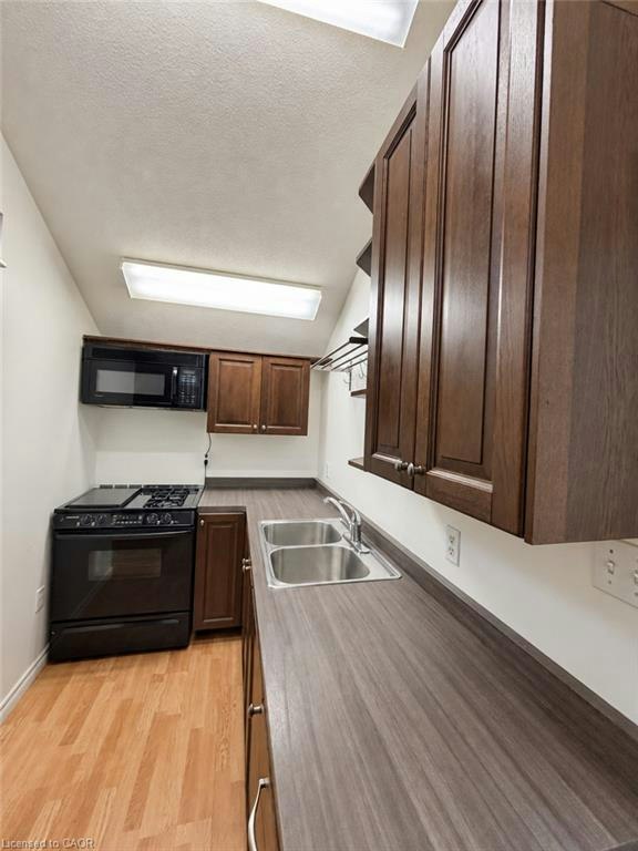 Second Floor-48 York Road, Hamilton, ON, L9H 1L4 - 9