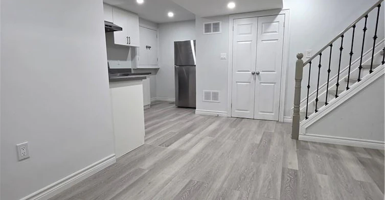 LOWER-264 Holbeach Court, Waterloo, ON, N2J 4Y7 - 8