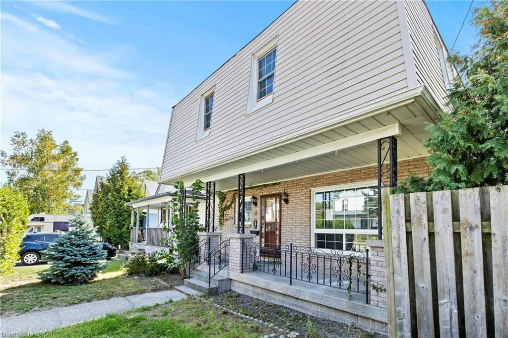 Upper-15 Mccormick Street, Welland, ON, L3C 4L8 - 2
