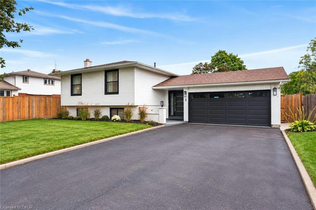 3 Regatta Drive, St. Catharines, ON, L2N 5P9