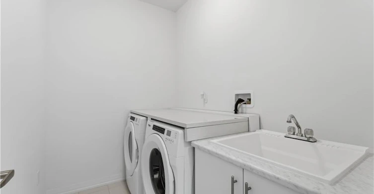 170 Spitfire Drive, Hamilton, ON, L0R 1W0 - 8