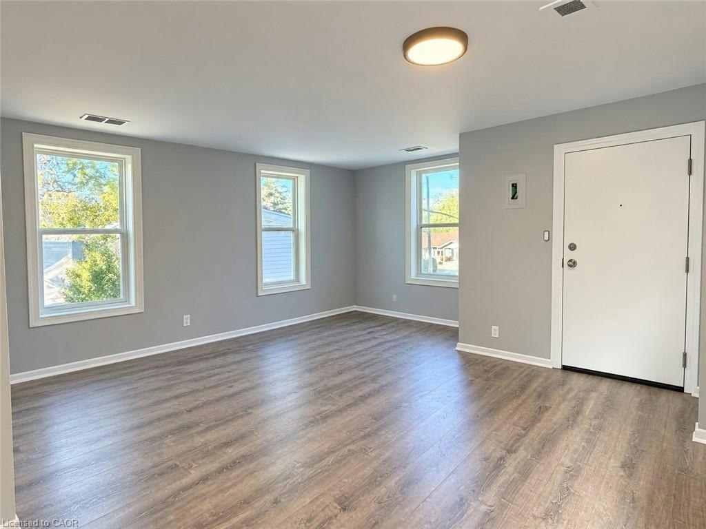 8-206-212 Queenston Road, Cambridge, ON, N3H 3J2 - 7