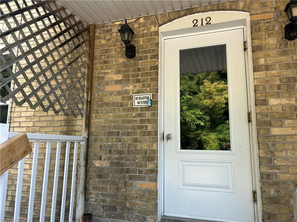 8-206-212 Queenston Road, Cambridge, ON, N3H 3J2 - 3