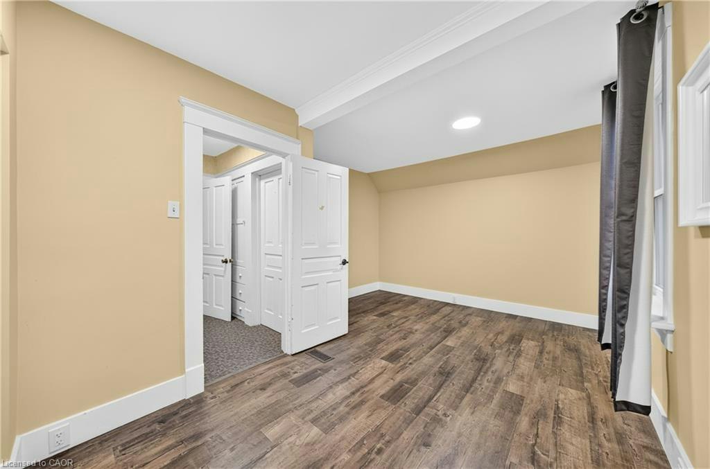 63 Mt Hope Street, Kitchener, ON, N2G 2J5 - 23