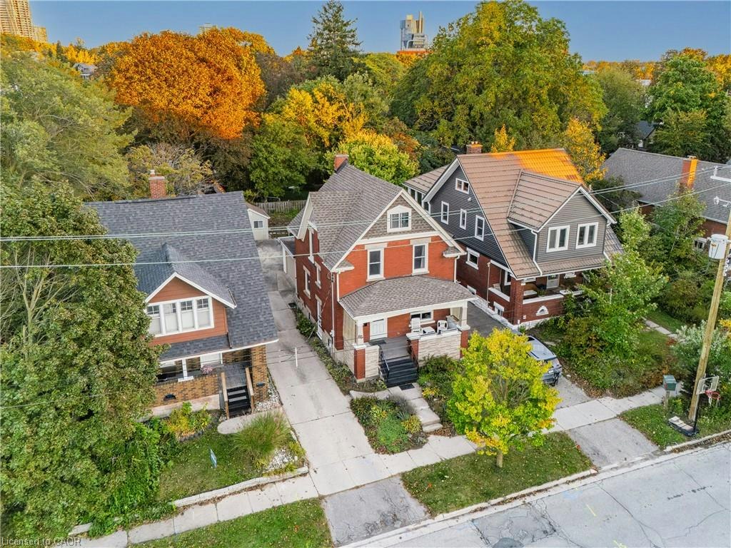 63 Mt Hope Street, Kitchener, ON, N2G 2J5 - 2