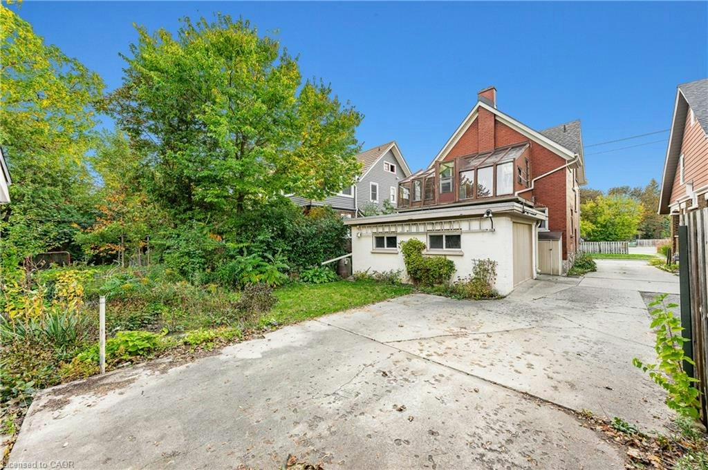 63 Mt Hope Street, Kitchener, ON, N2G 2J5 - 38