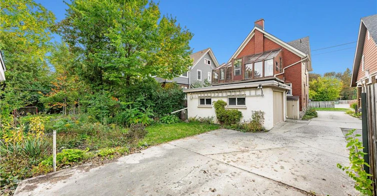 63 Mt Hope Street, Kitchener, ON, N2G 2J5 - 38