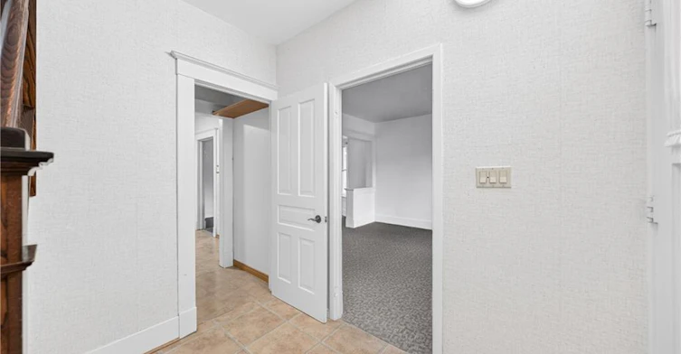 63 Mt Hope Street, Kitchener, ON, N2G 2J5 - 5