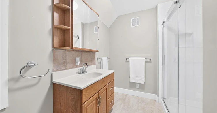 63 Mt Hope Street, Kitchener, ON, N2G 2J5 - 25