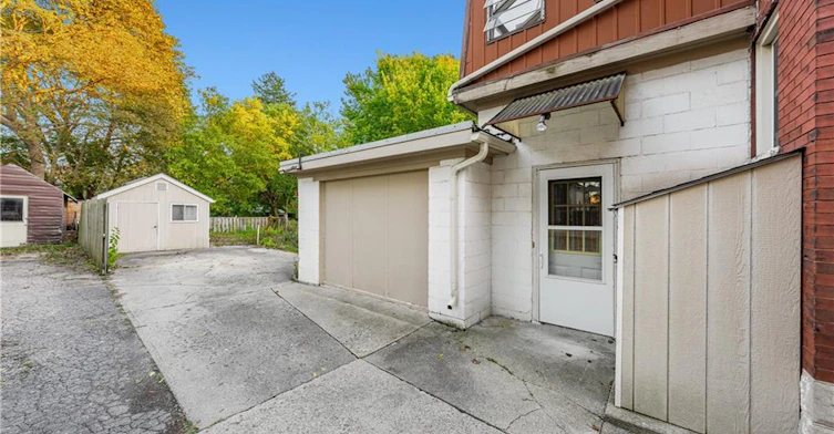 63 Mt Hope Street, Kitchener, ON, N2G 2J5 - 36