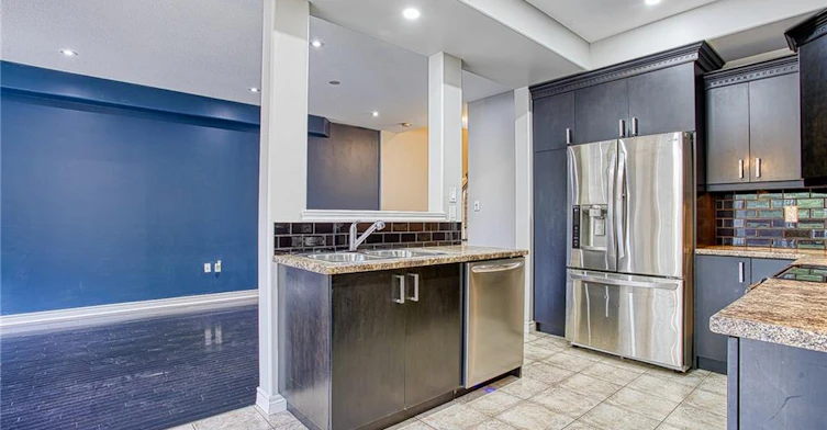 Main-52 Dartmouth Gate, Hamilton, ON, L8E 0B9 - 12
