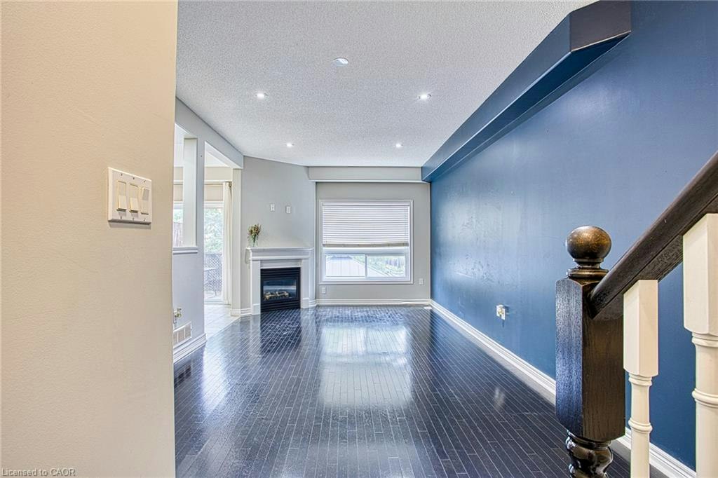 Main-52 Dartmouth Gate, Hamilton, ON, L8E 0B9 - 4