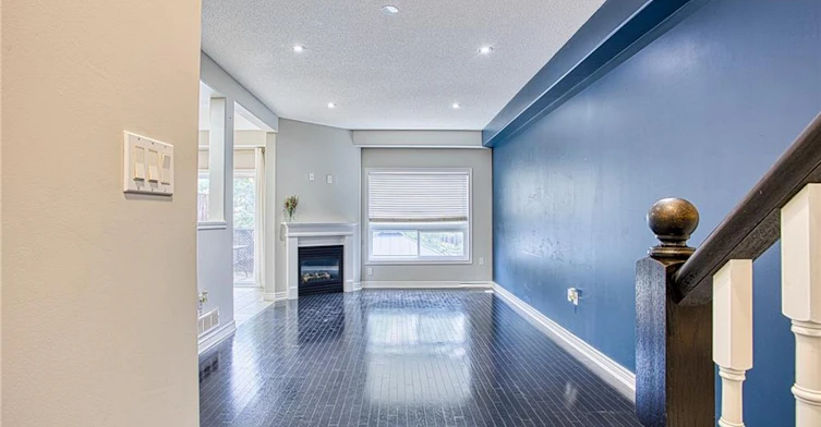 Main-52 Dartmouth Gate, Hamilton, ON, L8E 0B9 - 4
