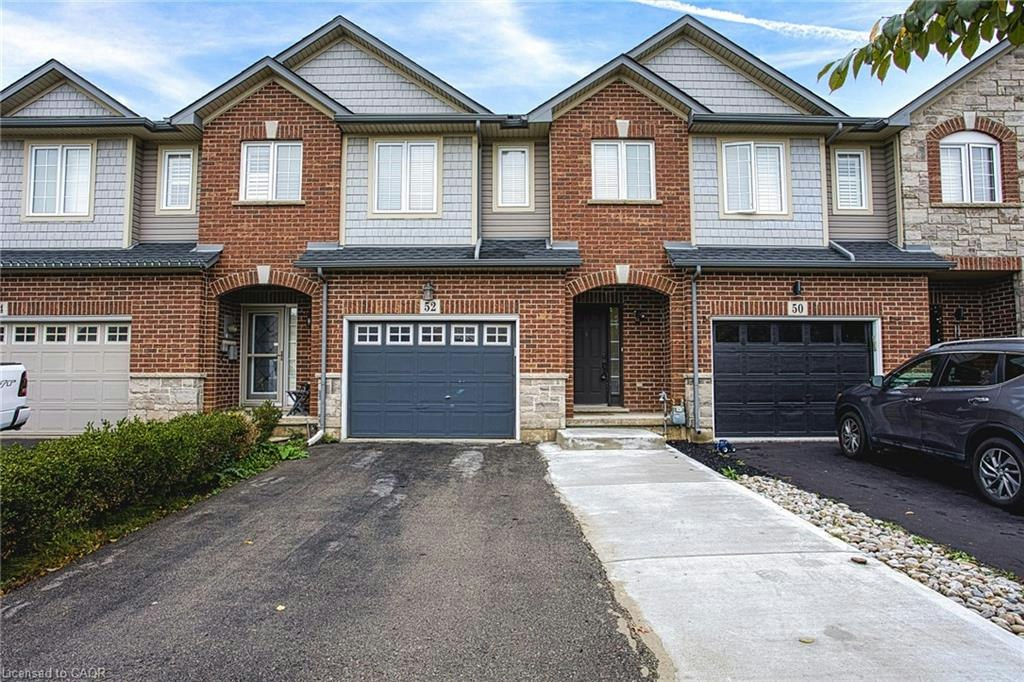 Main-52 Dartmouth Gate, Hamilton, ON, L8E 0B9
