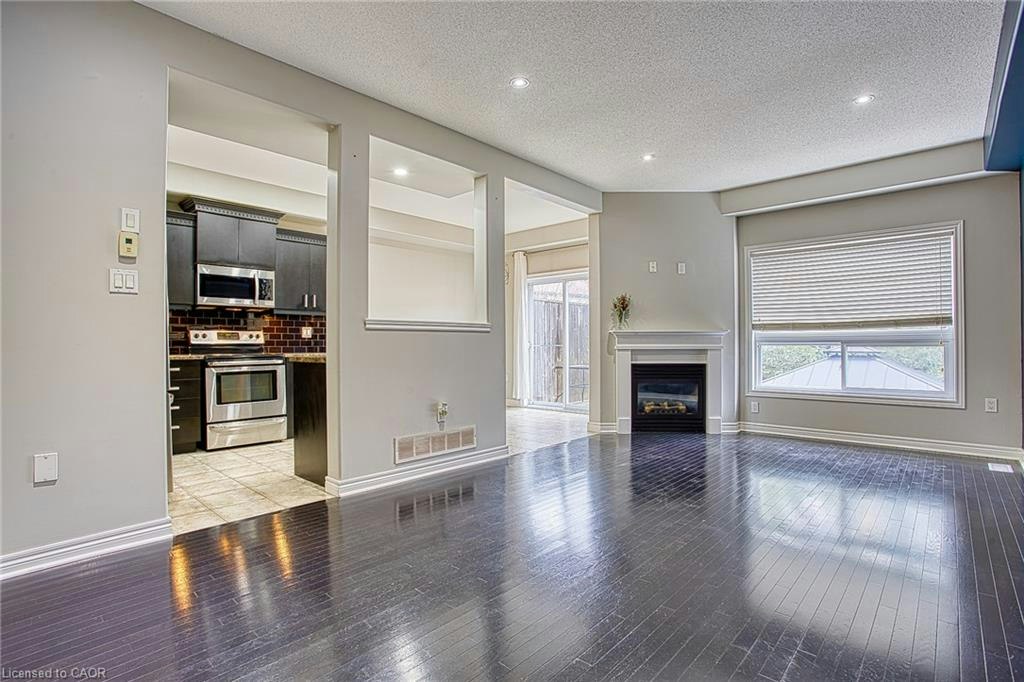 Main-52 Dartmouth Gate, Hamilton, ON, L8E 0B9 - 7