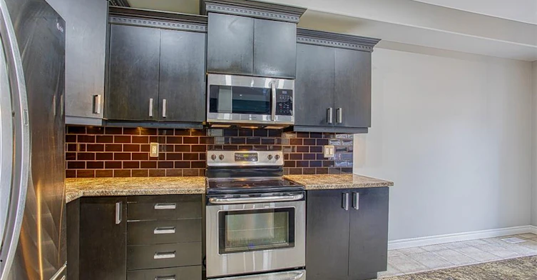 Main-52 Dartmouth Gate, Hamilton, ON, L8E 0B9 - 14