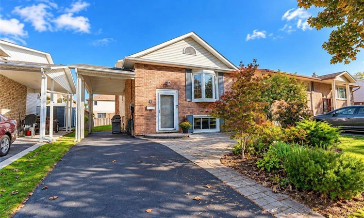 6 Sandra Crescent