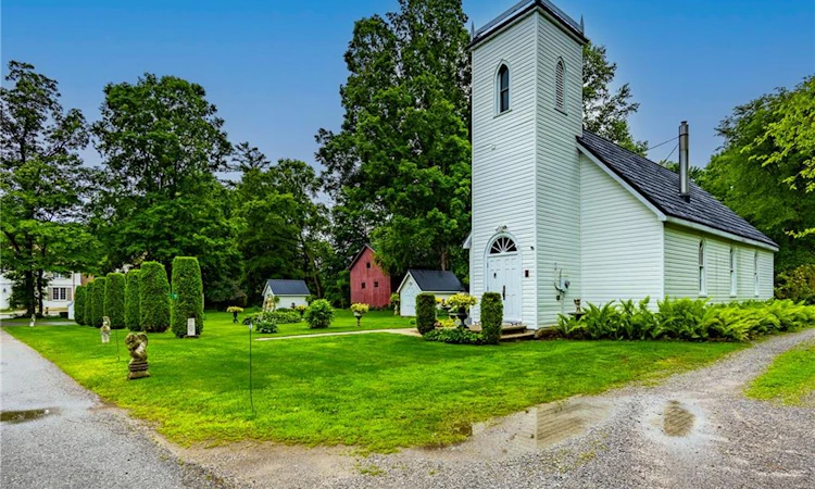 10 Old Church Road