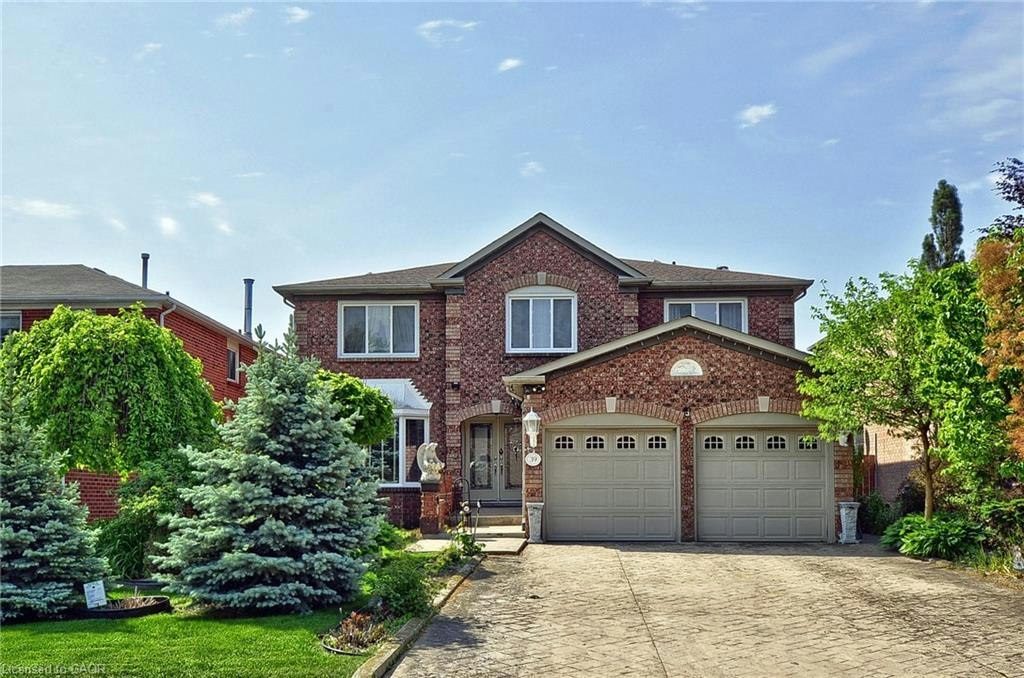 39 Peregrine Crescent, Cambridge, ON, N1T 1N9