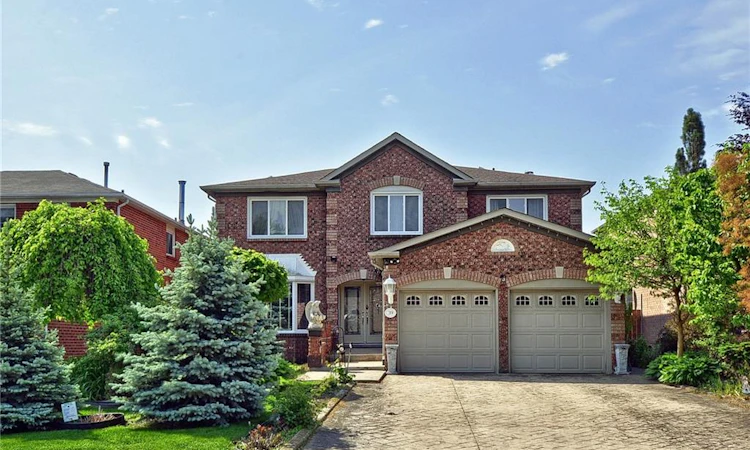 39 Peregrine Crescent