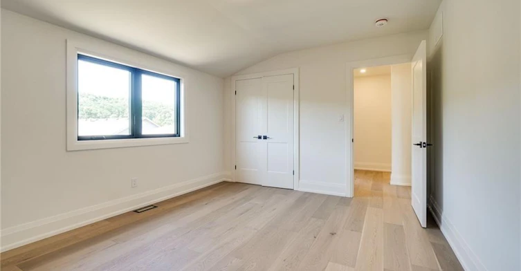 24 Royce Avenue, Hamilton, ON, L8G 3B5 - 40
