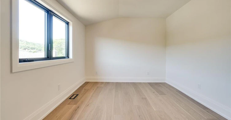 24 Royce Avenue, Hamilton, ON, L8G 3B5 - 35
