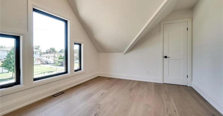 24 Royce Avenue, Hamilton, ON, L8G 3B5 - 38
