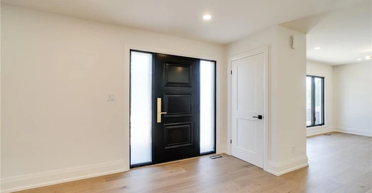 24 Royce Avenue, Hamilton, ON, L8G 3B5 - 4