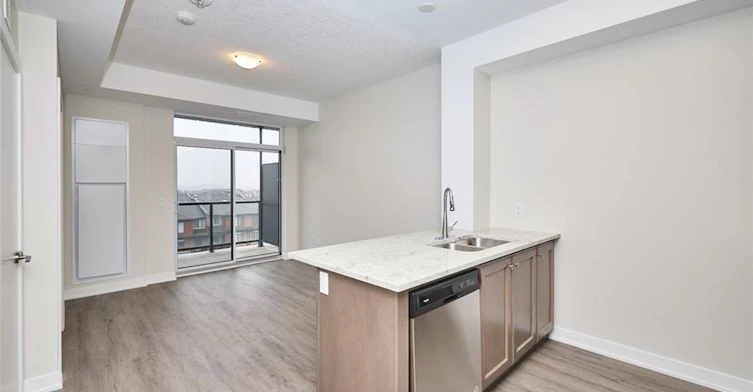 504-600 North Service Road, Hamilton, ON, L8E 5A7 - 7