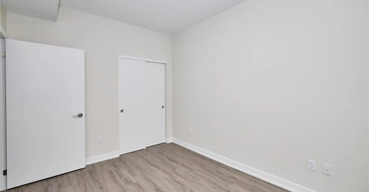 504-600 North Service Road, Hamilton, ON, L8E 5A7 - 17