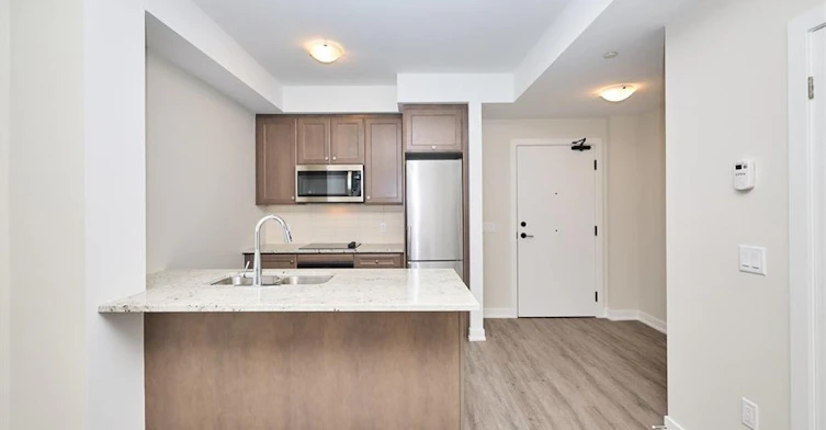 504-600 North Service Road, Hamilton, ON, L8E 5A7 - 13