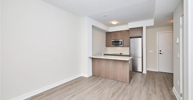 504-600 North Service Road, Hamilton, ON, L8E 5A7 - 11