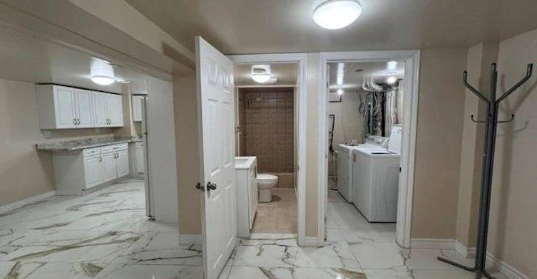 Lower-614 Fennell Avenue E, Hamilton, ON, L8V 1T4 - 5