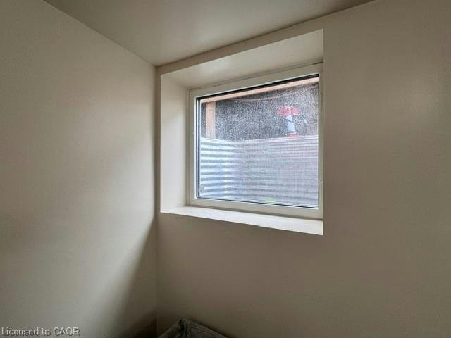 Lower-614 Fennell Avenue E, Hamilton, ON, L8V 1T4 - 10