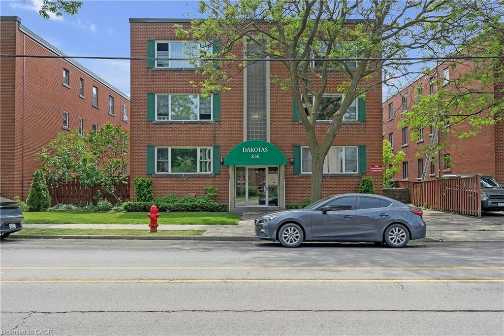 309-836 Concession Street, Hamilton, ON, L8V 1E2 - 2