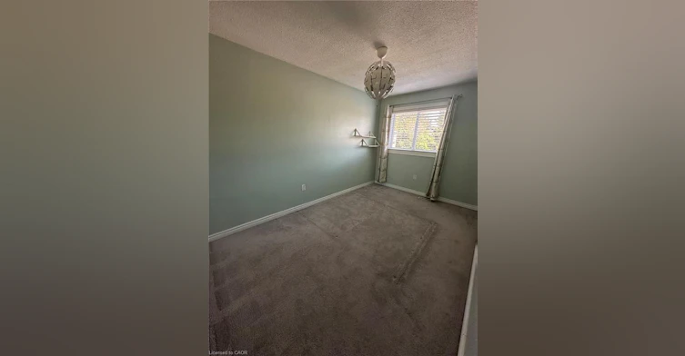28-250 Magnolia Drive, Hamilton, ON, L9C 6M3 - 11