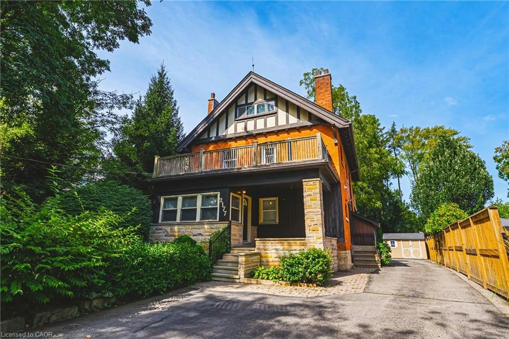 2177 Lakeshore Road, Burlington, ON, L7R 1A5