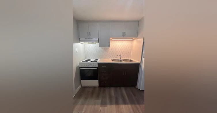 1-322 Edwin Street, Kitchener, ON, N2H 4P6 - 7