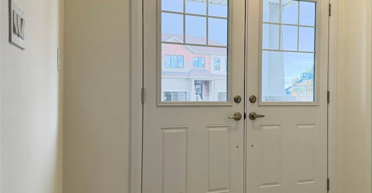 12 Scotch Thistle Lane, Cayuga, ON, N3W 0G1 - 2