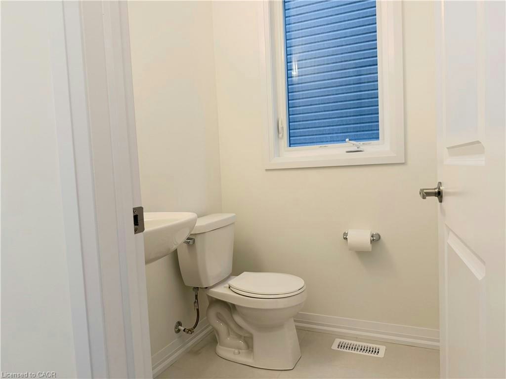 12 Scotch Thistle Lane, Cayuga, ON, N3W 0G1 - 3