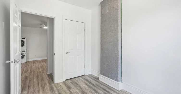 2-51 Wellington Street N, Hamilton, ON, L8R 1M9 - 16