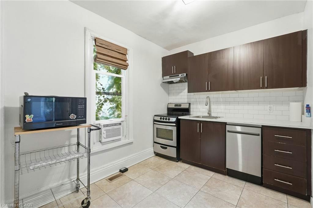2-51 Wellington Street N, Hamilton, ON, L8R 1M9 - 22