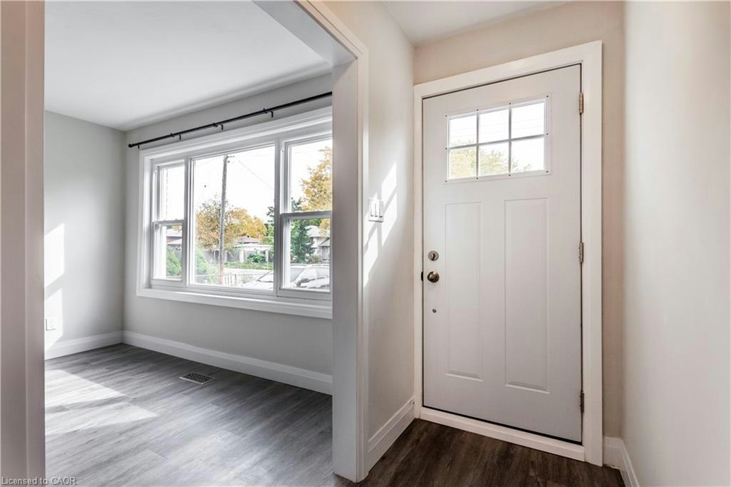 2373 Barclay Road, Burlington, ON, L7R 2B7 - 8