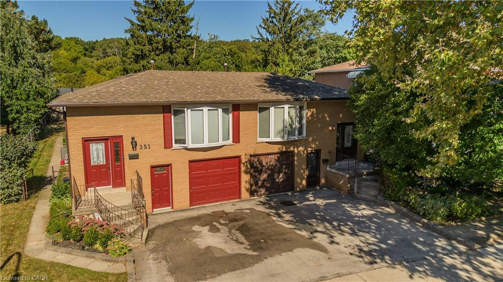 353 Enfield Road, Burlington, ON, L7T 4E7