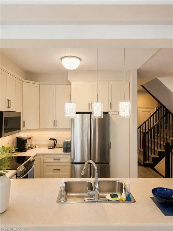 85 Sexton Crescent, Hamilton, ON, L9G 0E2 - 6
