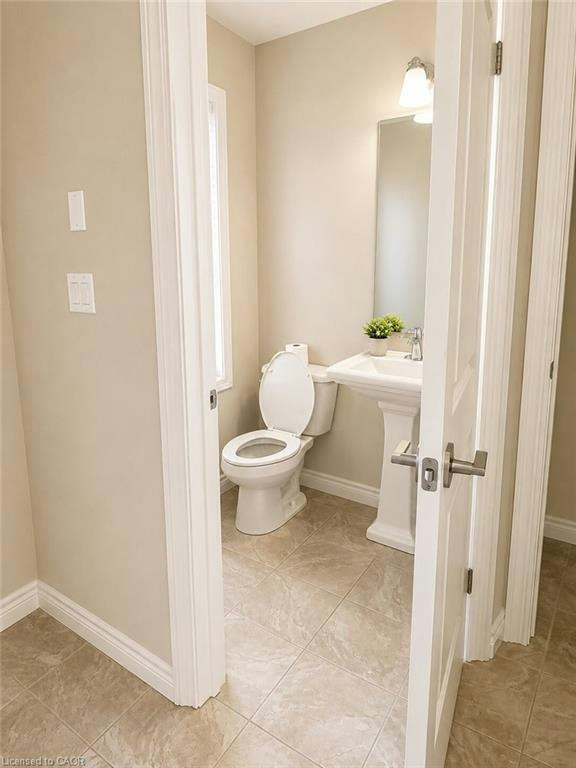 85 Sexton Crescent, Hamilton, ON, L9G 0E2 - 3