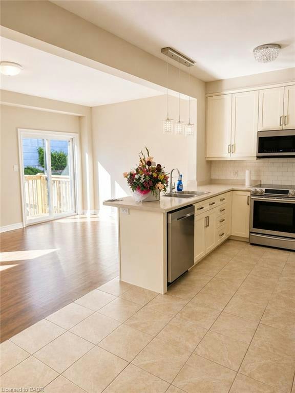 85 Sexton Crescent, Hamilton, ON, L9G 0E2 - 10