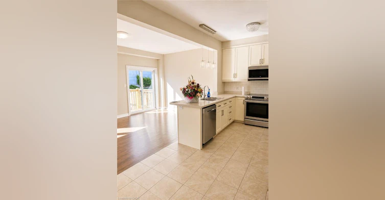 85 Sexton Crescent, Hamilton, ON, L9G 0E2 - 10