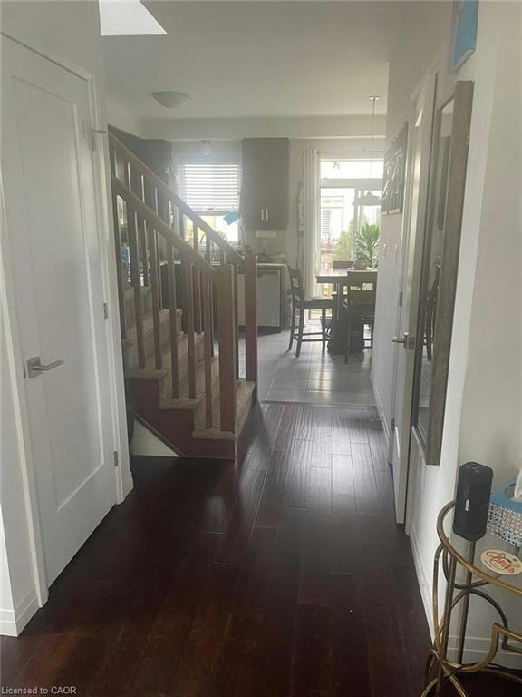 16 Pringle Lane, Hamilton, ON, L9G 0H2 - 4