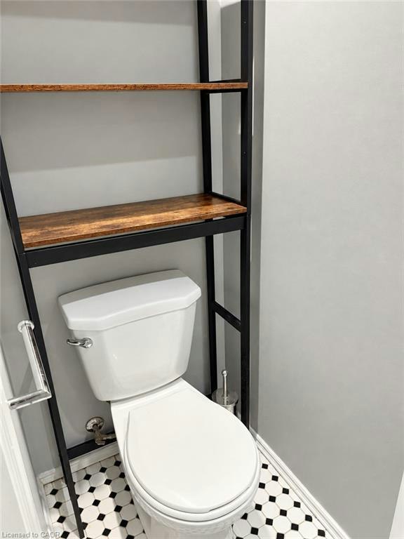 Lower-10 West Avenue N, Hamilton, ON, L8L 5B8 - 7